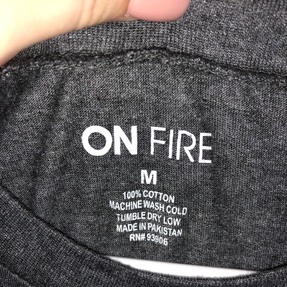 Muscle Crop Top - Picture 3 of 3